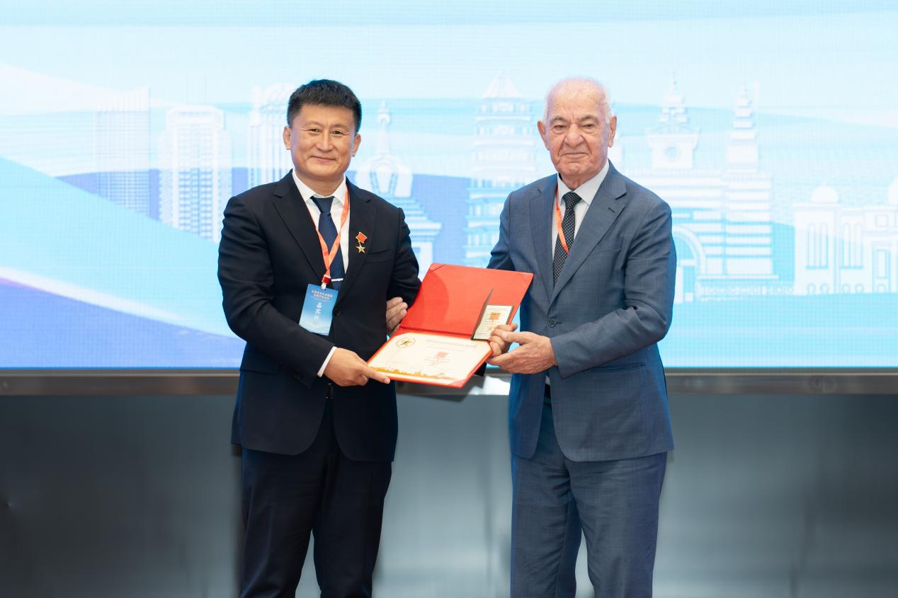 1761801942252545.png 1761801942252545.png