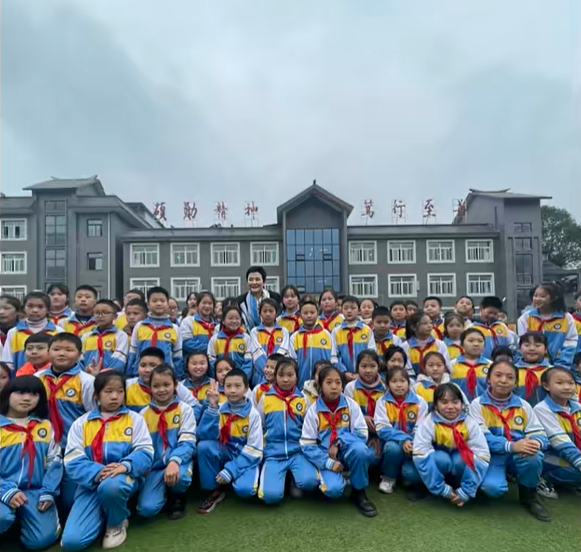 1763949812145024.png 1763949812145024.png